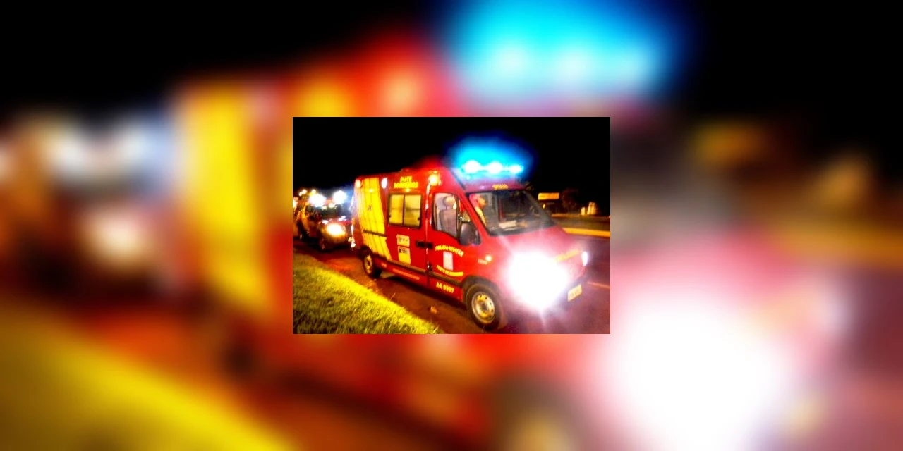 Mulher é esfaqueada pelo marido após descer de ônibus em PG