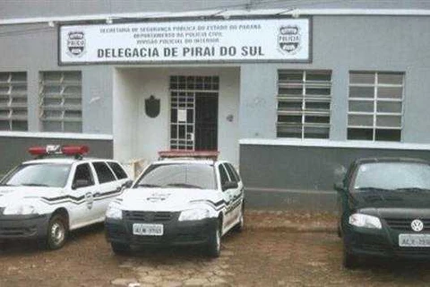 Assaltantes fazem gerente de banco refém para roubar agencia em Pirai do Sul