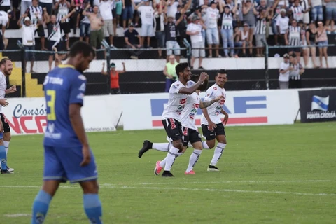 Operário vence São-Joseense por 3 x 1 no Germano Krüger
