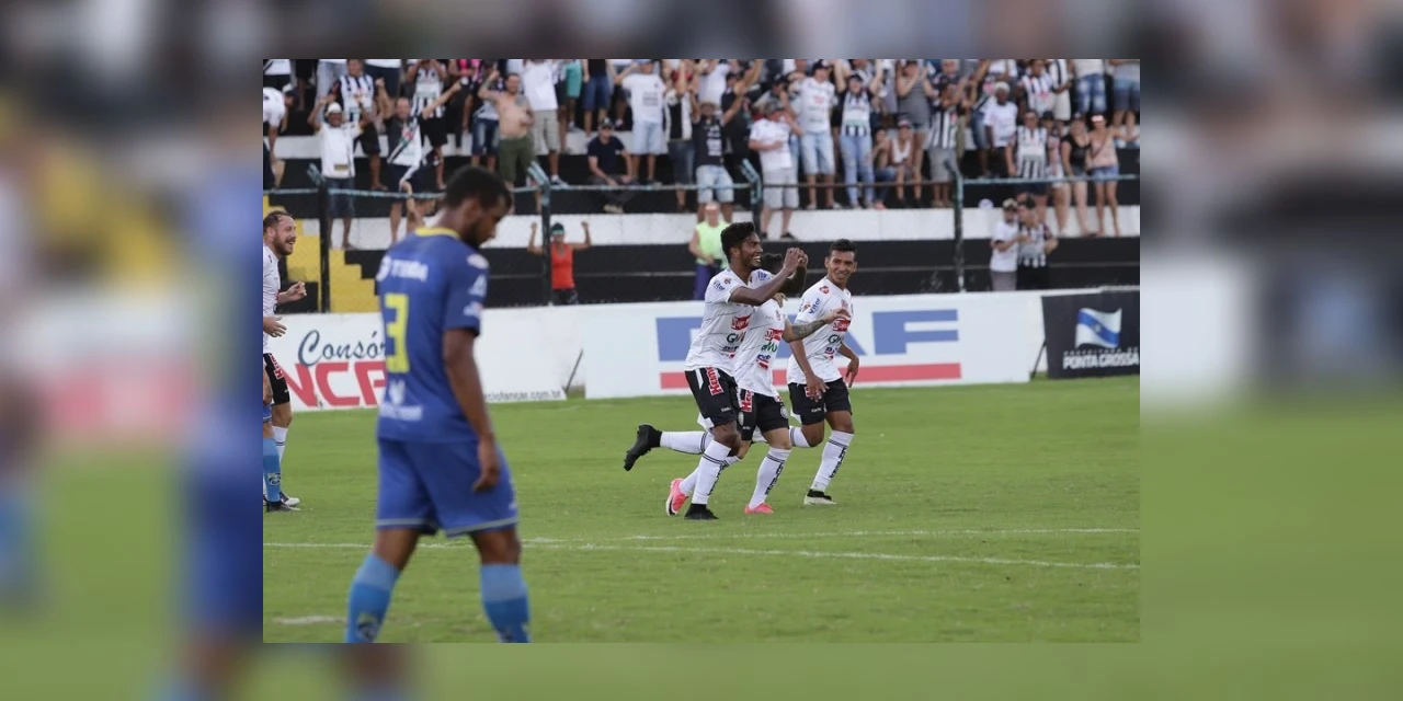 Operário vence São-Joseense por 3 x 1 no Germano Krüger