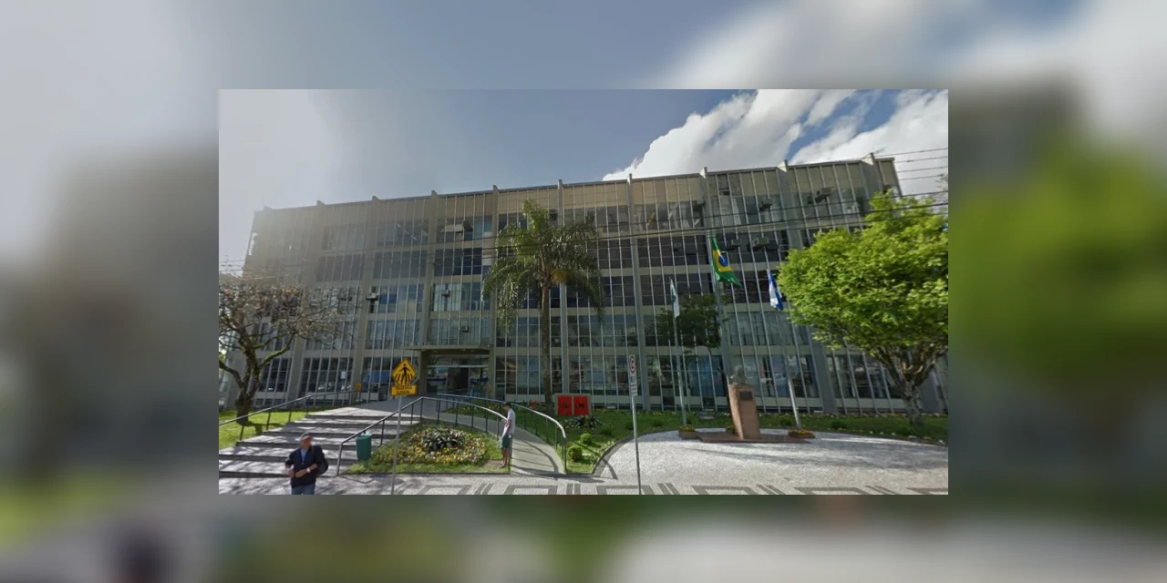 Serviços da prefeitura de PG funcionarão normalmente na segunda (30)