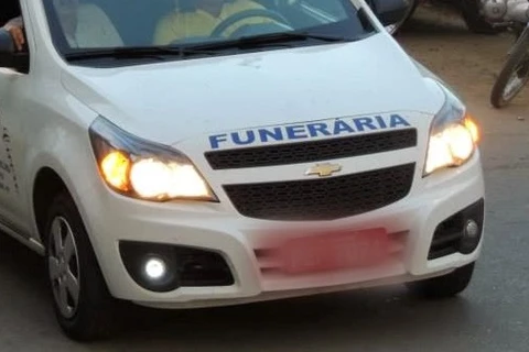 Ladrão rouba carro de funerária em Ponta Grossa