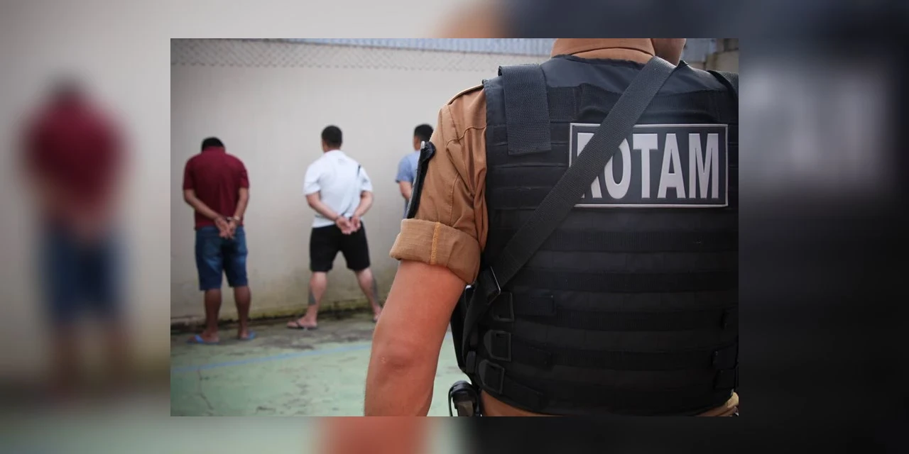 Polícia desarticula quadrilha de tráfico e prende seis policiais