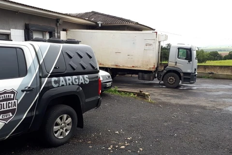 Policia Civil apreende carga roubada de "picanha uruguaia"  e empresario em Ponta Grossa