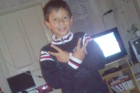 Família procura adolescente de 12 anos desaparecido em PG