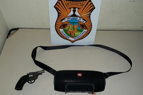 Guarda Municipal apreende dois menores após assalto no centro