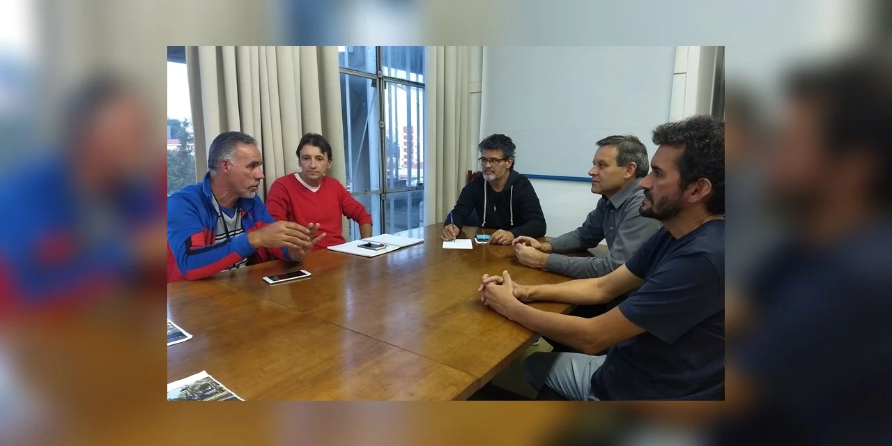 Prefeitura realiza 1ª Copa Oficial "Nosso Campinho"