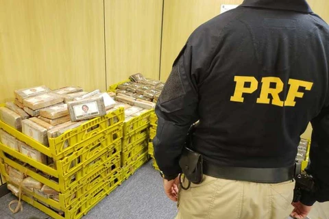 PRF apreende 872 Kg de cocaína na RMC de Curitiba