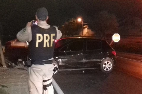 Agente penitenciário sofre acidente próximo ao DER; diz policia