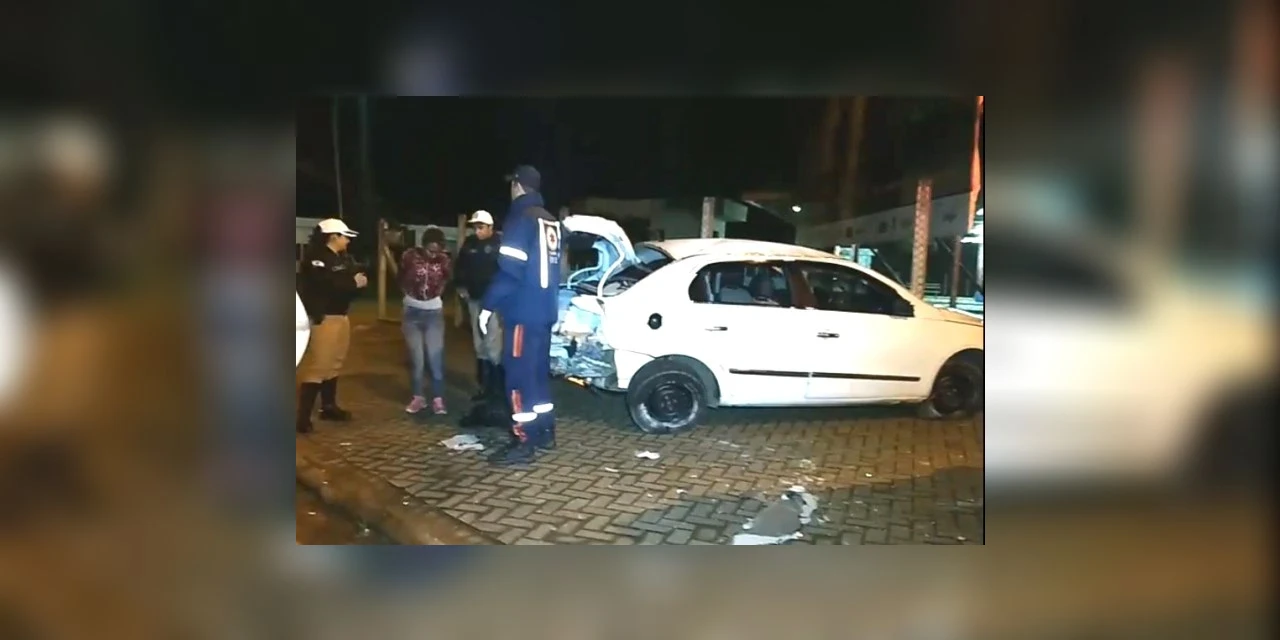 Garota de 20 anos e outros três suspeitos são presos após assalto a taxista