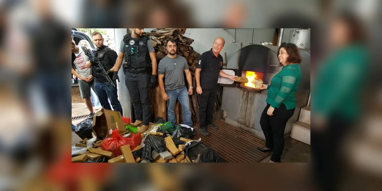 Polícia Civil incinera 397 Kg de drogas apreendidas em PG