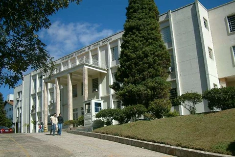 Professor da UEPG é absolvido de acusação por inserção de dados falsos