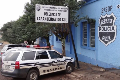 Mãe e padrasto são presos acusados de abusar sexualmente de adolescente no Paraná