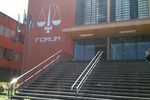 Justiça condena homem a 11 anos de prisão por corrupção de menor, furto e tentativa de homicídio em Ponta Grossa