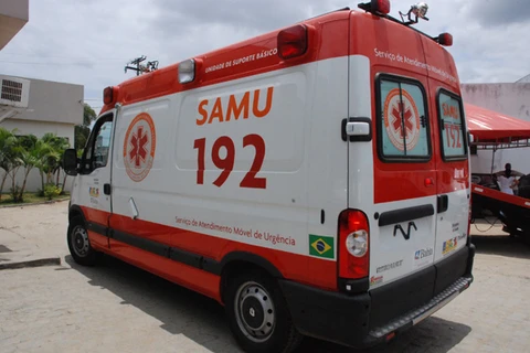 Samu salva mulher de 29 anos de parada cardiorrespiratória dentro de agência bancária em PG