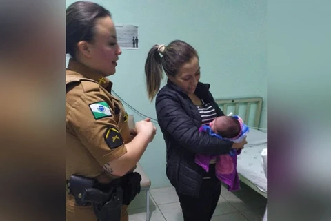 Policial salva vida de bebê engasgado no Paraná