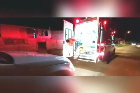 Rapaz é executado a tiros em residencia no bairro Uvaranas