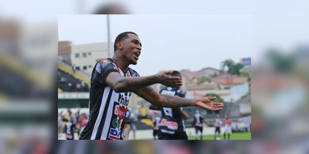 Com gol de Douglas Coutinho Operário vence o Cianorte no Paranaense