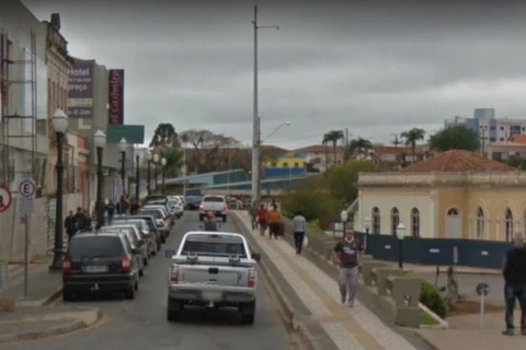 Dupla é detida com crack no centro de PG