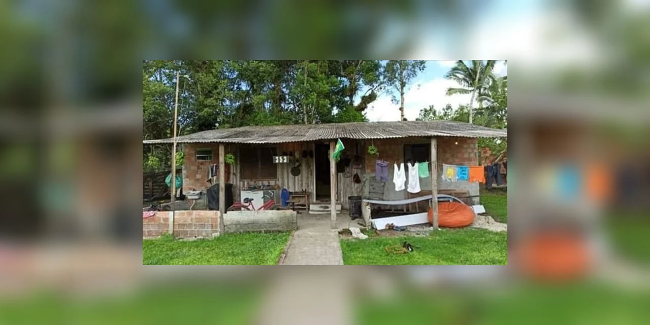 Chacina em Paranaguá; Pai, filho e nora são mortos a golpes de facão