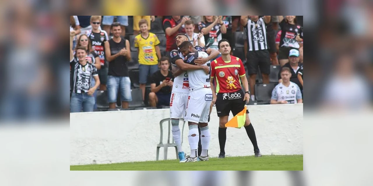 Operário vence o PSTC e chega na 3º colocação do Paranaense