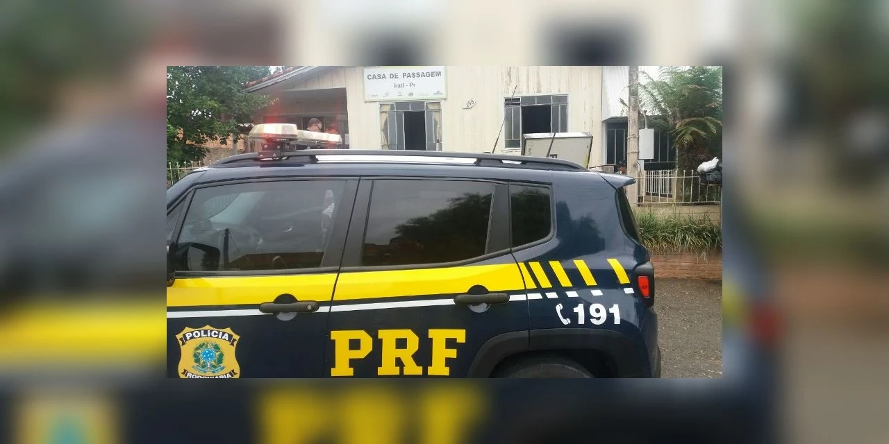 PRF resgata passageiro de ônibus que teve um surto psicótico durante a viagem