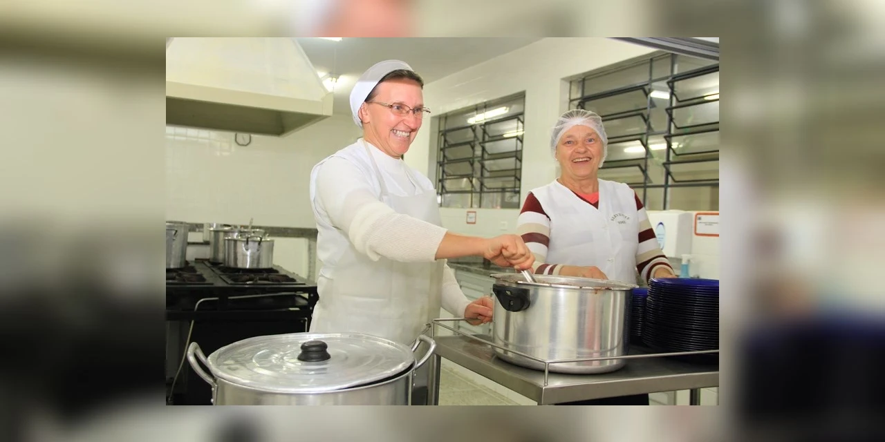 Prefeitura chama 167 serventes escolares aprovadas em teste seletivo