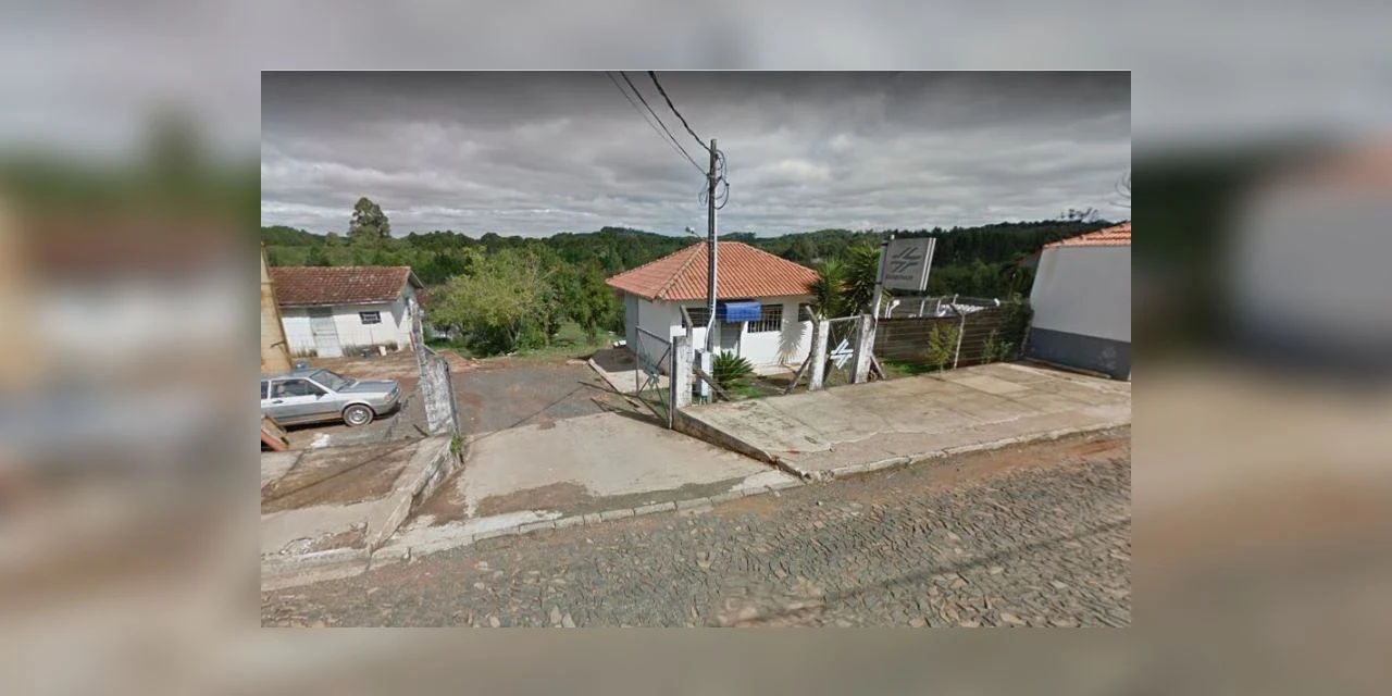 Rompimento de adutora deixa quatro bairros de Ipiranga sem agua nesta segunda de carnaval