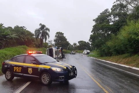 Três morrem em colisão frontal na manha de hoje na RMC