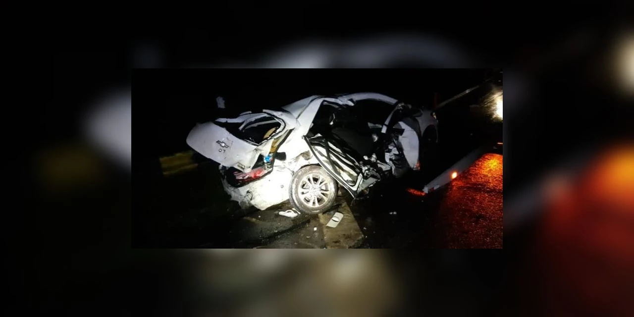 Acidente mata quatro jovens do Paraná na BR-282 em Santa Catarina