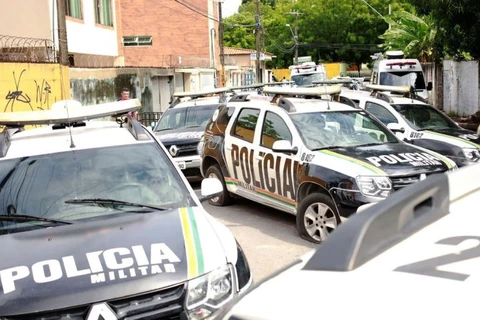 PMs do Ceará voltam ao trabalho após 13 dias de paralisação