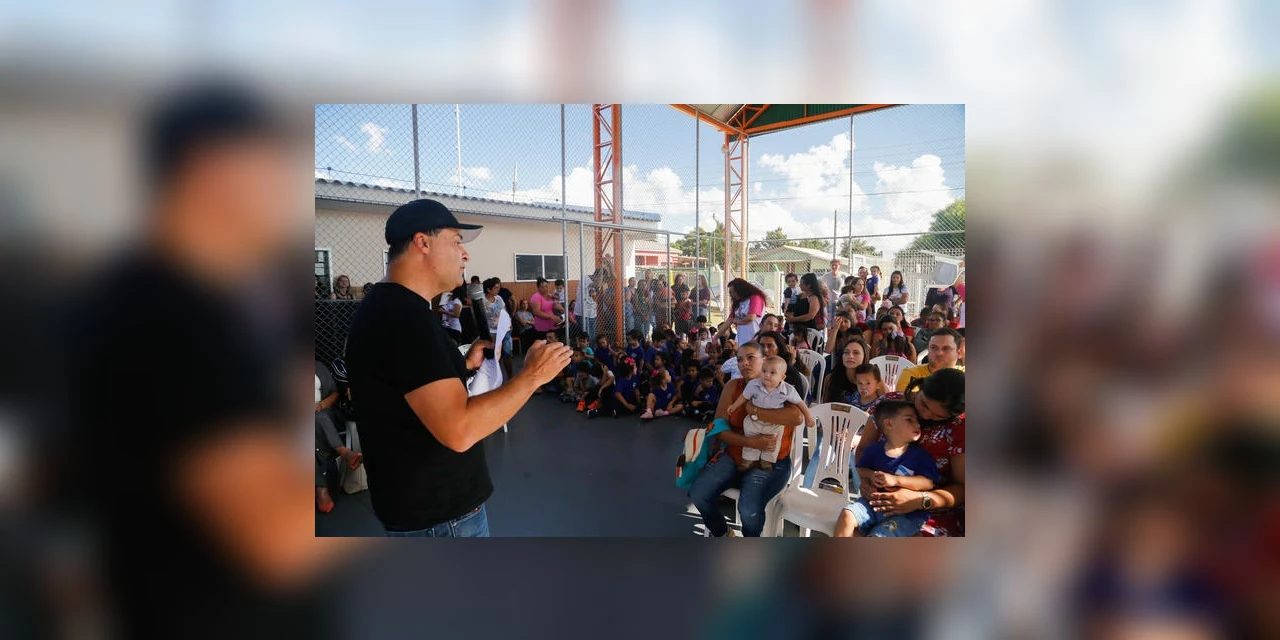 Prefeitura entrega  CMEI para comunidade do Shangrilá