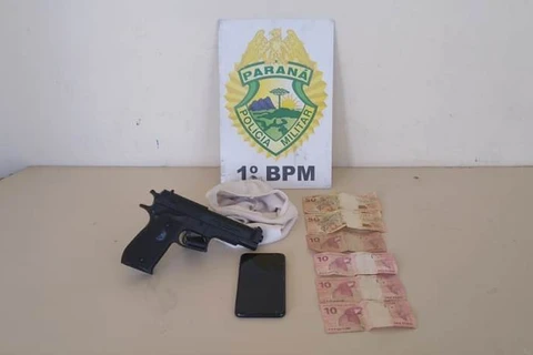 Indivíduos são presos após assalto a estabelecimento na Nova Russia