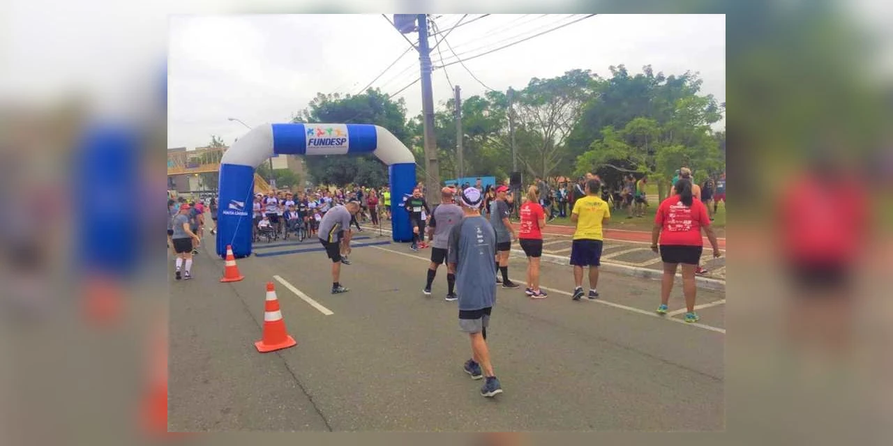 Corrida Heróis dos Campos Gerais reúne mais de 800 atletas em Ponta Grossa