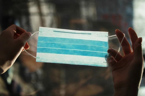 Mortes no Brasil pelo coronavírus sobem para 46 e casos confirmados passam de 2 mil