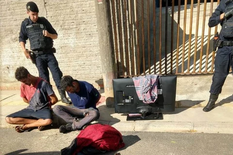 Procurado pela policia é preso com televisor roubado na Ronda