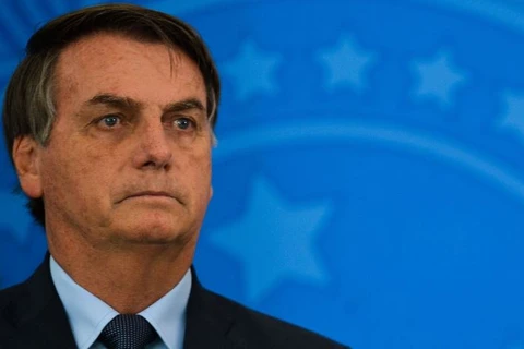 Bolsonaro sanciona auxilio de R$ 600 a trabalhadores informais