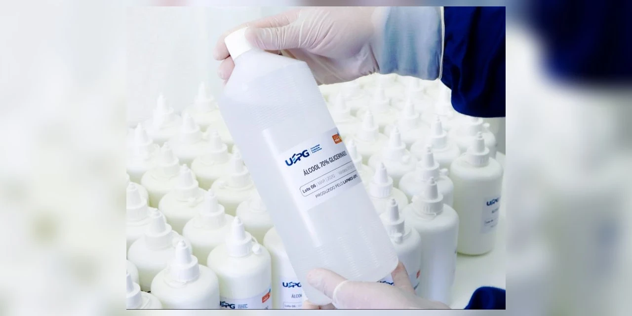 UEPG produz e distribui álcool 70% para instituições da região