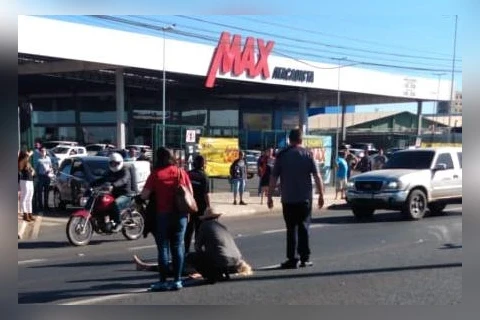 Idosa que morreu atropelada  na Souza Naves é identificada