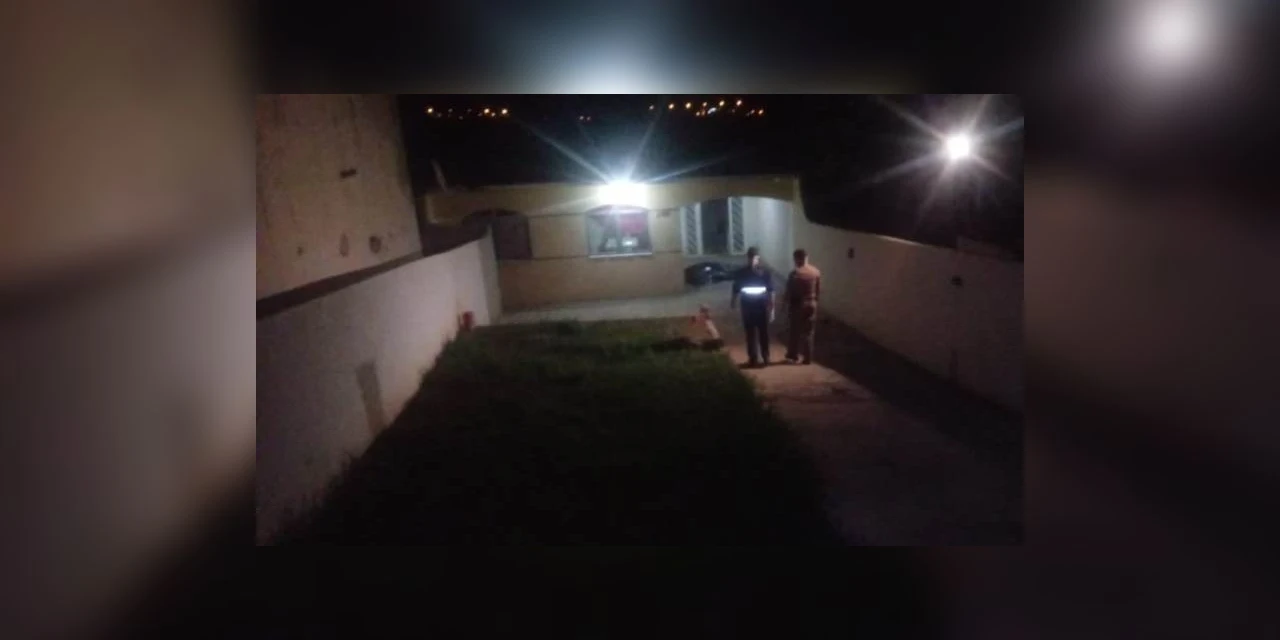 Homem é morto a pauladas dentro de residência em Ponta Grossa