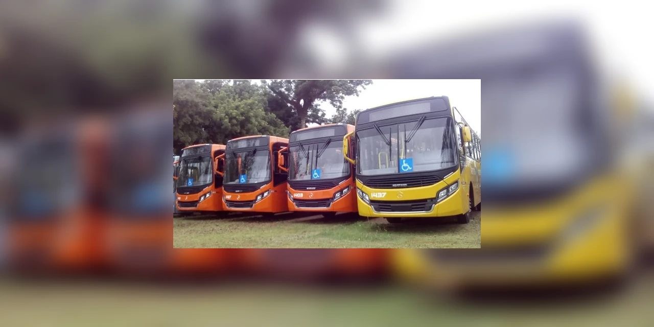Transporte Coletivo opera com frota reduzida nesta segunda-feira