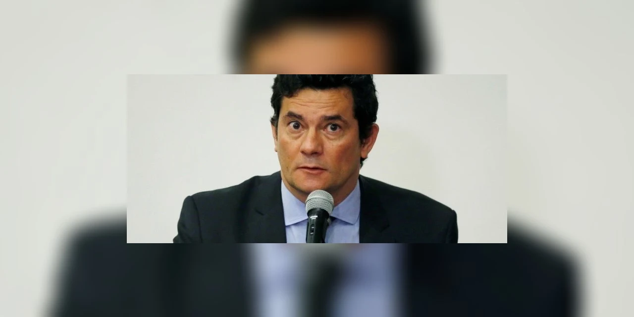 Sérgio Moro pede demissão do  Ministério da Justiça