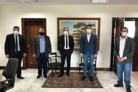 Governo autoriza reabertura de óticas no Paraná; pedido feito pelo deputado Bacil