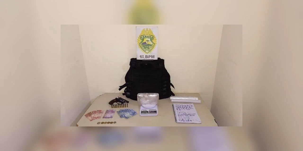 Rapaz é preso com drogas após ameaçar motorista com arma de fogo no Contorno