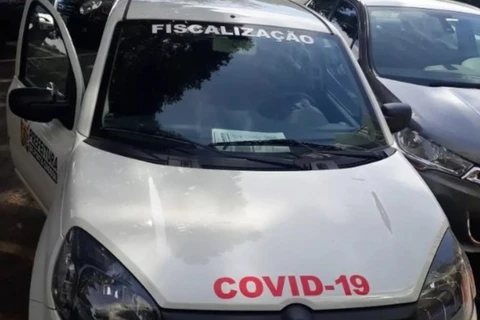 Duas igrejas são fechadas e oito notificadas por não cumprir decreto municipal