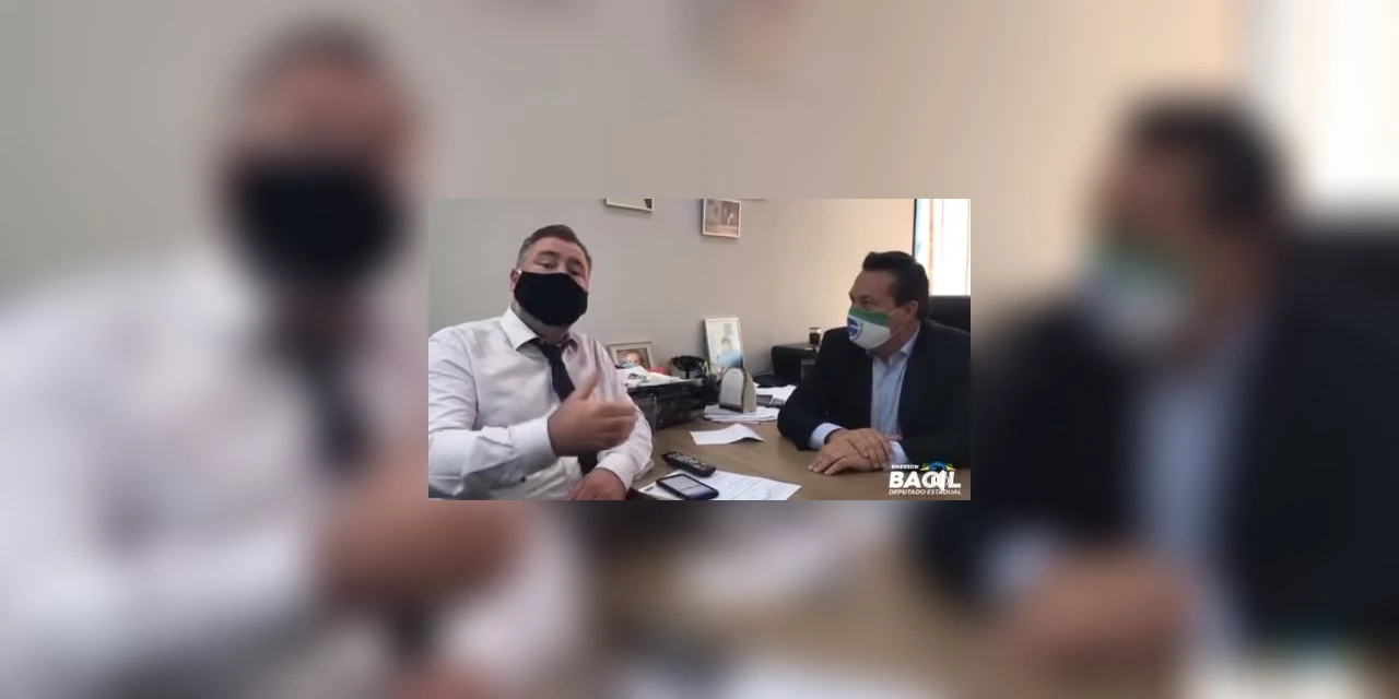 Devido à estiagem, deputado Bacil entrega 'Caminhões Pipa' para São Mateus e São João do Triunfo