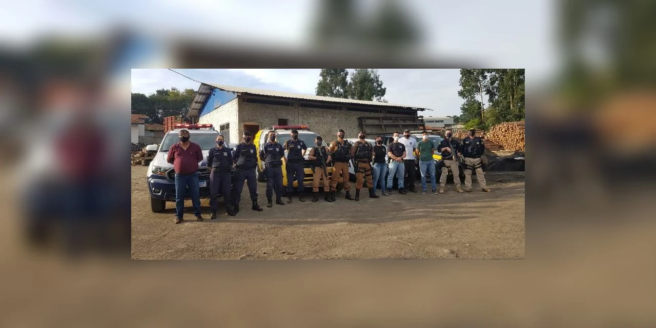 Policia Civil incinera 1,4 toneladas de drogas em Irati