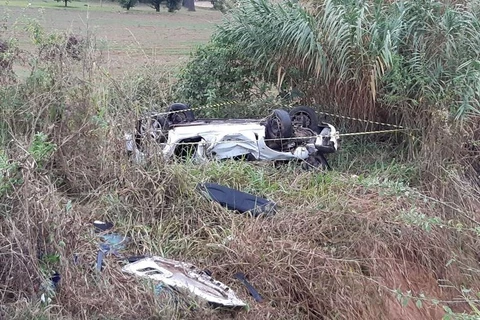 Motorista morre após perder controle de veículo e capotar na BR-277