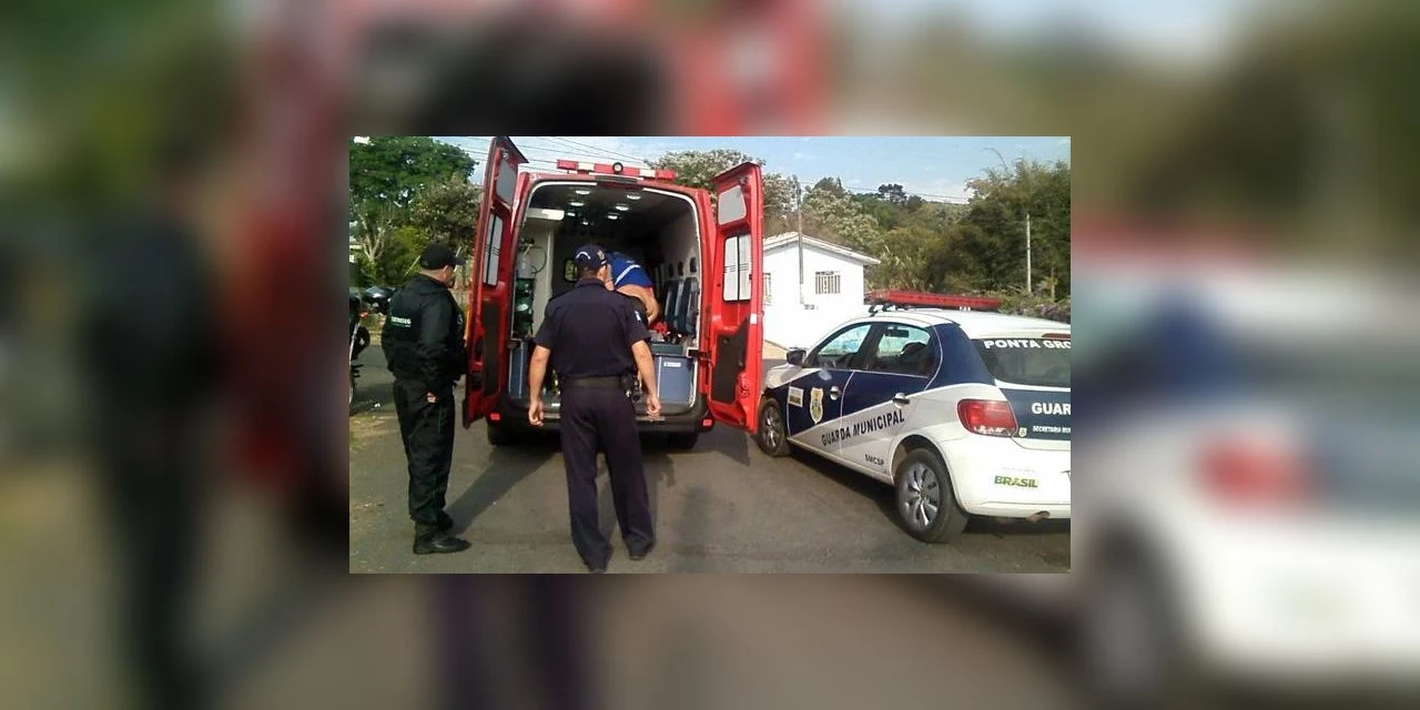 Homem que mantinha mulher refém é baleado na perna pela Guarda Municipal em PG