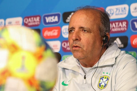 Vadão, ex-técnico do São Paulo, Corinthians e seleção feminina morre aos 63 anos